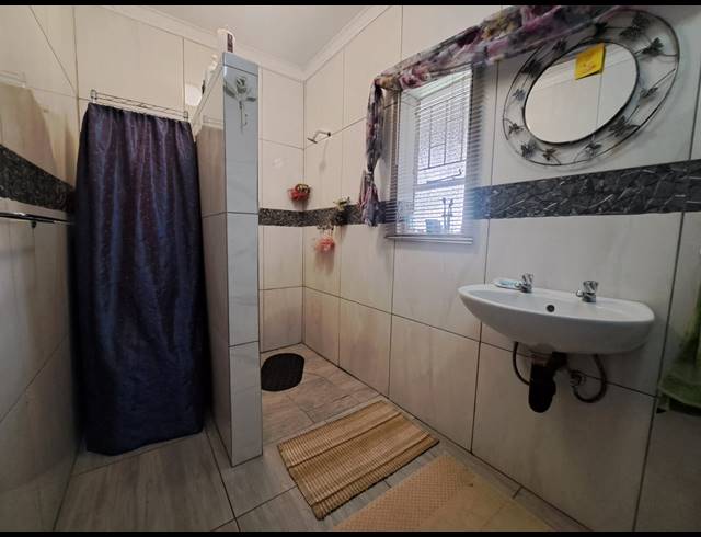 2 BEDROOM HOUSE FOR SALE IN VANDERBIJLPARK SE 1